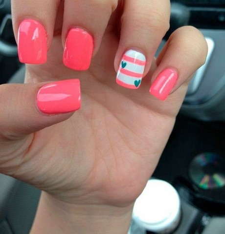 simple-cool-dessins-ongles-82_17 Simple cool nail designs