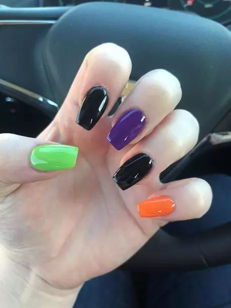 couleurs-dhalloween-pour-les-ongles-80_14-7 Halloween colors for nails
