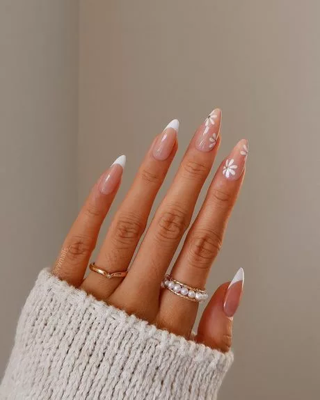 de-beaux-ongles-simples-79_16-10 Simple beautiful nails