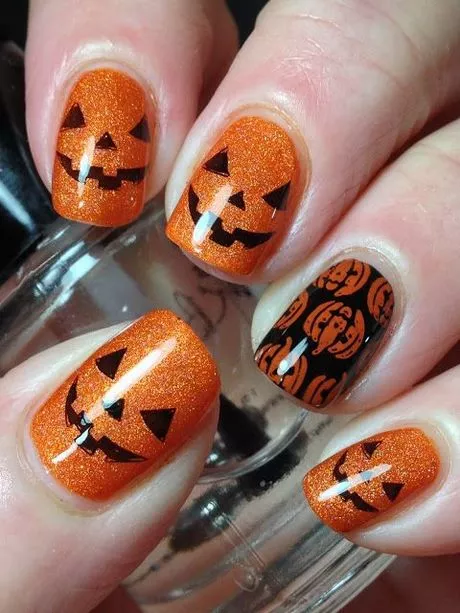 dessins-dongles-mignons-pour-halloween-02_6-15 Cute nail designs for halloween
