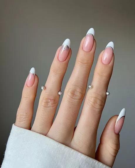 Popular nail designs summer 2023