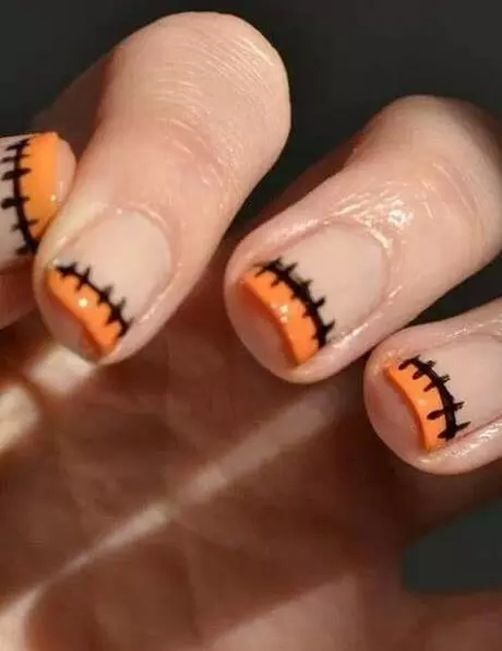 dessins-dongles-sympas-pour-halloween-46_13-4 Cool nail designs for halloween