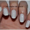 Varnish white nail